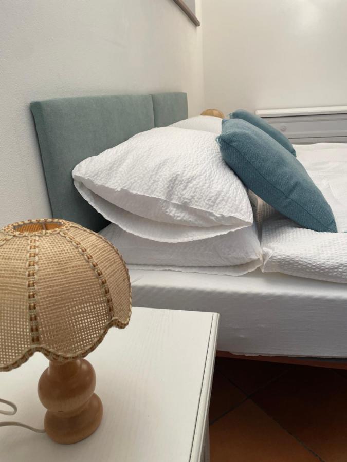 Tatjana House Lägenhet Brenzone sul Garda Exteriör bild