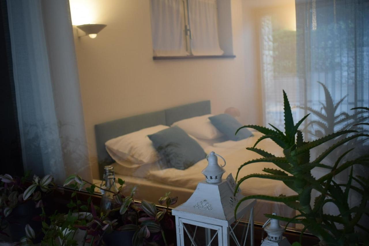 Tatjana House Lägenhet Brenzone sul Garda Exteriör bild