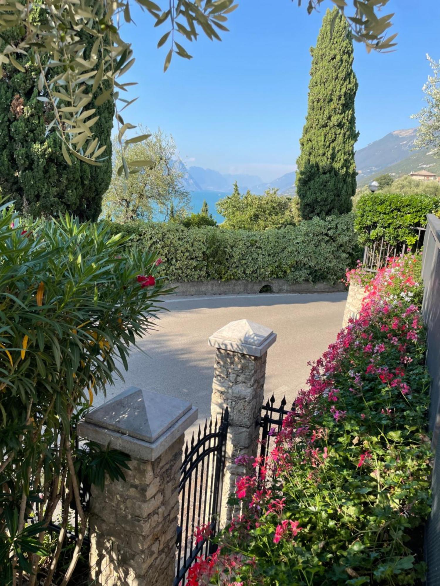 Tatjana House Lägenhet Brenzone sul Garda Exteriör bild