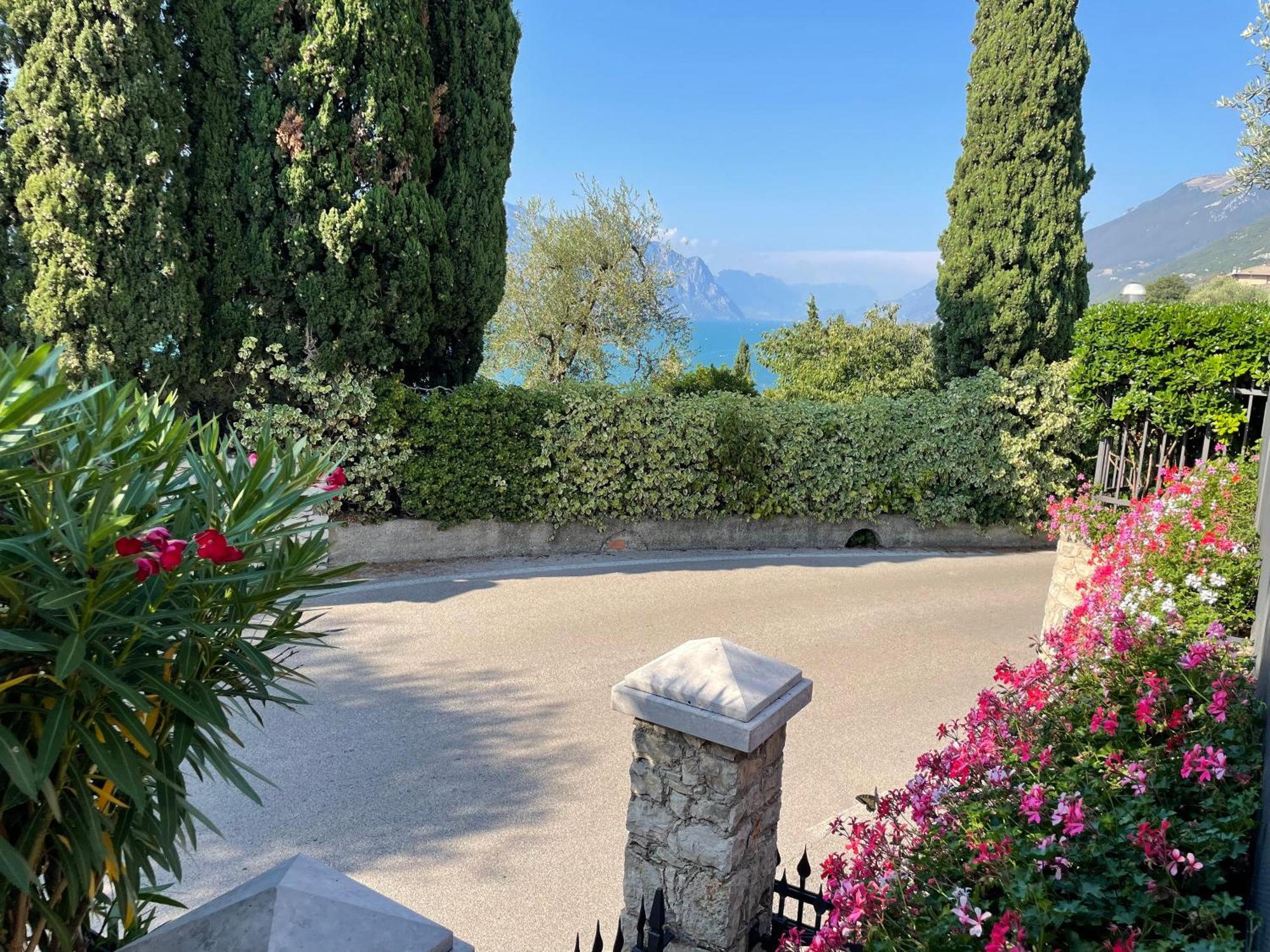 Tatjana House Lägenhet Brenzone sul Garda Exteriör bild